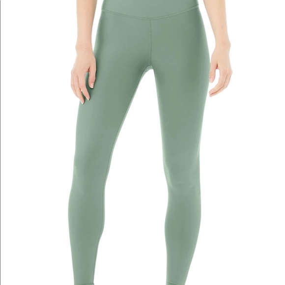 High-Waist Airlift Legging - Size S - Picture 6 of 7